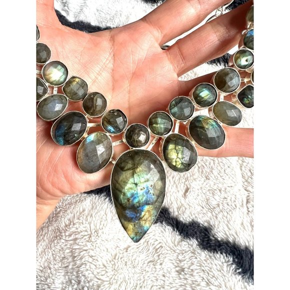 Handmade Jewelry - 925 STUNNING Faceted FLASH Labradorite Necklace